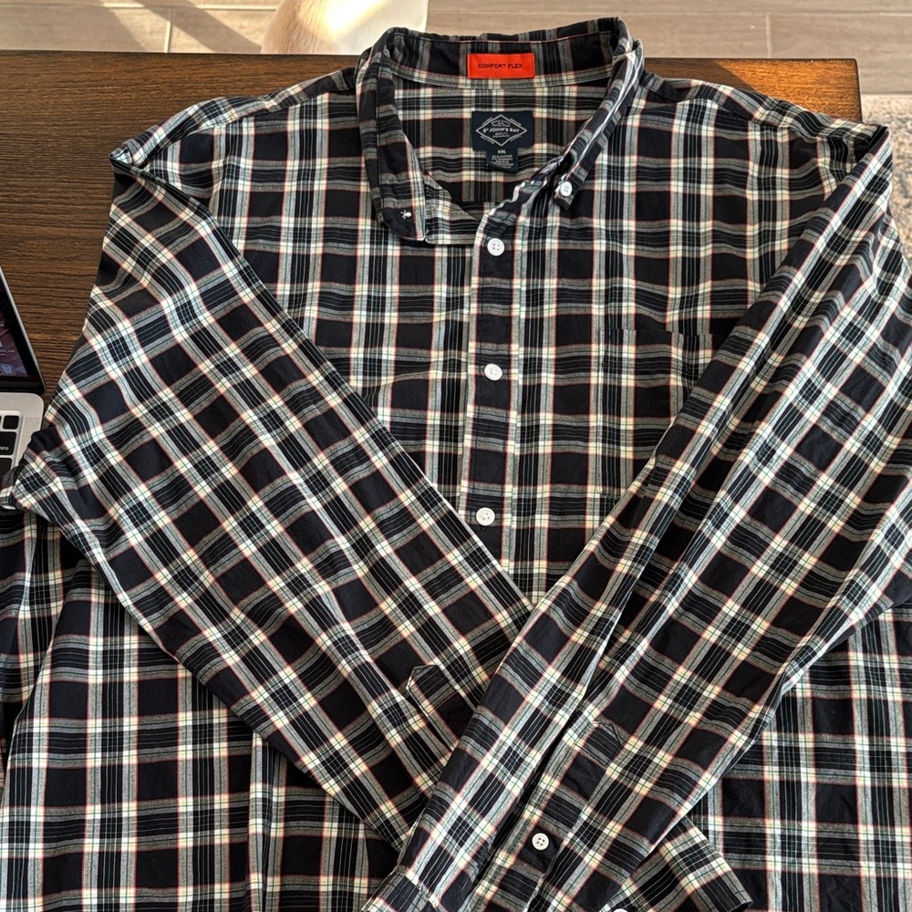 St John’s Bay Comfort Flex Men’s Black & white Button Down Plaid Shirt Size XXL